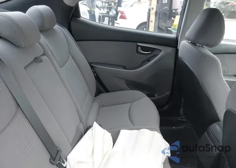 2015 Hyundai Elantra Se z USA, uszkodzony, nr VIN KMHDH4AE2FU224525